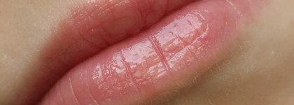 Цвет? Разве что чуть-чуть...или бальзамы, придающие губам легкий оттенок