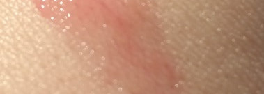 Цвет? Разве что чуть-чуть...или бальзамы, придающие губам легкий оттенок