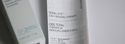 Colorescience Total Eye 3-in-1 Renewal Therapy Spf35. У меня в запасе 2 штуки - и этим всё сказано