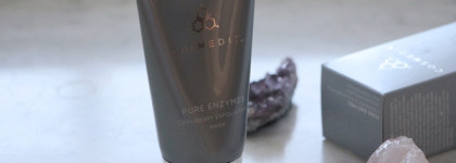 Вам нужен идеальный рельеф? Их есть у меня! Cosmedix Pure Enzymes mask