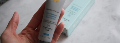 Сиять с SkinCeuticals Brightening UF Defense Sunscreen SPF 30