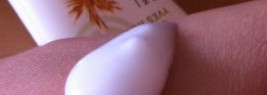 Yves Rocher Vegetal Capillaire Nutrition Nutrition Baume Reparateur Pointes Seches Repairing Balm for dry ends - восстанавливающий бальзам для кончиков волос с овсом