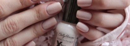 Фарфоровый и безгранично любимый Sally Hansen - Bamboo Shoot