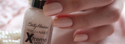 Фарфоровый и безгранично любимый Sally Hansen - Bamboo Shoot