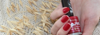 Сочный алый Rimmel - Hot Gossip