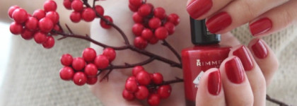 Сочный алый Rimmel - Hot Gossip