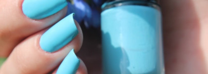 Кусочек неба на ваших ноготках с Maybelline Colorama