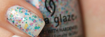 Вот уж точно Ловушка...China Glaze Nail Laquer It's a Trap-eze! 81120 и Sally Hansen Hard as Nails Xtreme Wear - White on 300