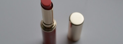 Весенняя новинка Clarins Eclat Minute Instant Light Lip Balm Perfector #01 Rose