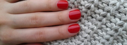 Anny #142 Woman in red