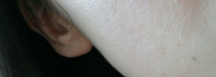 Giorgio Armani Luminessence CC Color Control Bright Moisturizer Sunscreen Broad Spectrum SPF 35 в оттенке  # 02