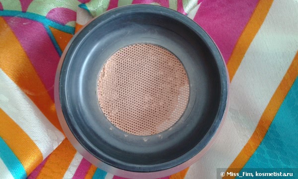 Chanel Vitalumiere Loose Powder Foundation Spf15 with mini kabuki brush #20