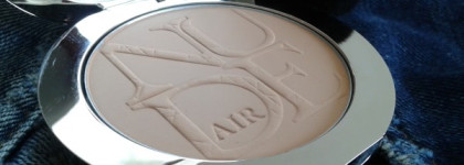 Diorskin Nude Air Healthy Glow Invisible Powder with kabuki brush #030 medium beige