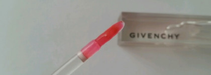 Givenchy Lip Gloss Revelateur De Liv