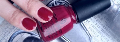 China Glaze #seduce me 556