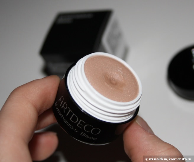 Баночка-выручалочка Artdeco Eyeshadow Base
