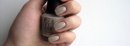 Серость, бежесть, нюдость с OPI Nail Lacquer H54 "Did you 'ear about Van Gogh"