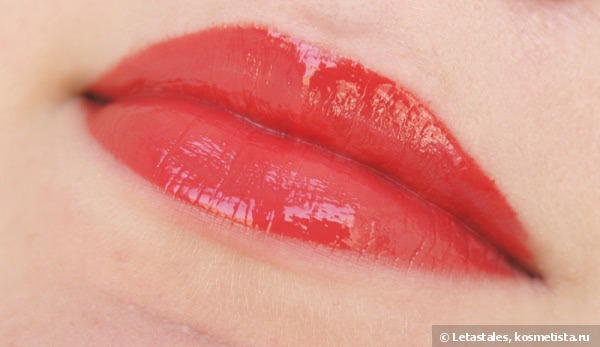 Revlon Colorburst Lip Butter 035 Candy Apple