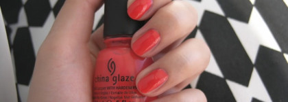 Аж глаза того-этого. Неонистый China Glaze Nail lacquer with hardeners 80939 High Hopes