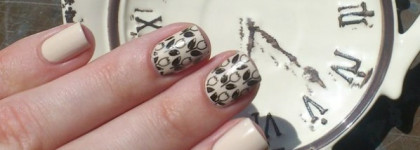 OPI My Vampire is Buff NL E82