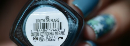 Essie Truth or flare