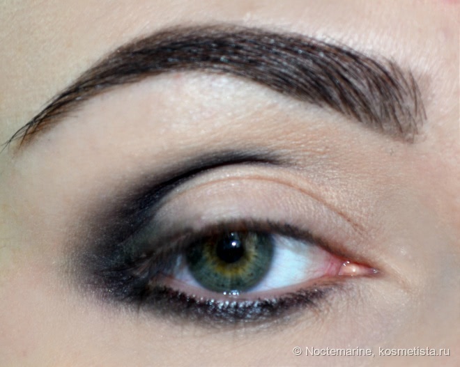 2 макияжа глаз с палеткой Give them nigthmares от Make-up Revolution