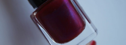 Max Factor Max Effect Mini Nail Polish в оттенке  13 Deep Mauve