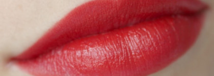 Губная помада Ninelle Queen of Colour Twist-up glossy lipstick оттенок 105