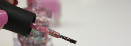 Любимая розовая глазурь и позитивный глиттер