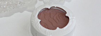 Красивейшие румяна и даже легкий скульптор Mocha Brown от Vov. Находка для "бледнокожих"