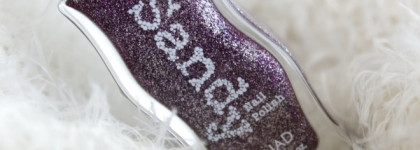 Красивый , но не идеальный Konad Sandy Purple Glitter