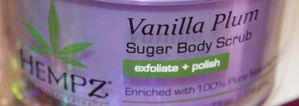 А эффективен ли легендарный скраб для тела Hempz Vanilla Plum Herbal Sugar Body Scrub