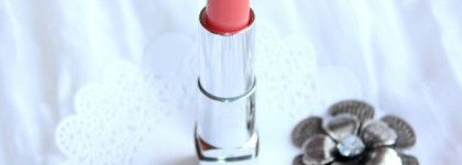 Увлажнение и защита с Rimmel Moisture Renew Sheer and Shine оттенок 600