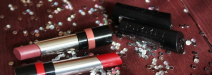 Если не любите матовый сухой финиш, то вам точно нужны помады от Rimmel. Оттенки 700 Naughty Nude и 510 Best of the Best