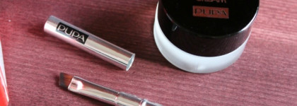 Со мной случился курьезный случай или как я осталась без брови)) "Помадка" для бровей Pupa с кисточкой в наборе. И брови, и стрелочка..