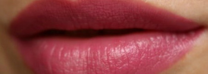 Супер увлажняющая помада Faberlic "Увлажнение в цвете" оттенок 4575