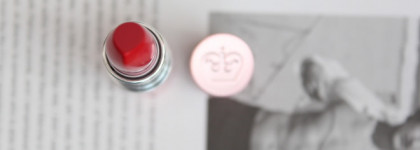 Губная помада Rimmel Lasting Finish Matte by Kate в оттенке 51 Muse Red