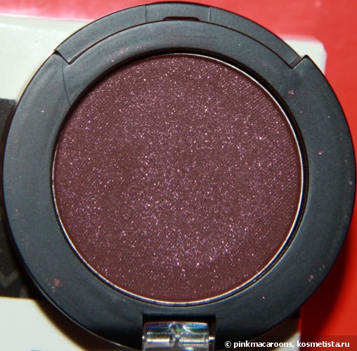 Тени для век Sigma Eye Shadow #Elysees - багровый оттенок, с помощью которого можно создать как вечерний, так и более нежный макияж