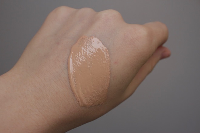 Clinique Even Better Makeup SPF 15 01 Alabaster тональный крем