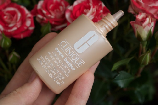 Clinique Even Better Makeup SPF 15 01 Alabaster тональный крем