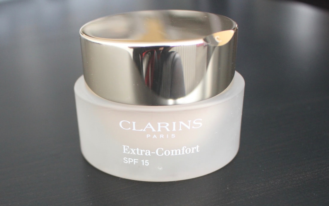 Clarins Extra-Comfort питательный тональный крем для сухой кожи SPF 15 103 Ivory