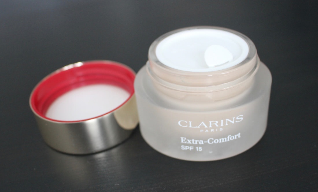 Clarins Extra-Comfort питательный тональный крем для сухой кожи SPF 15 103 Ivory
