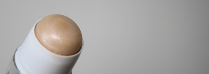 Becca Skin Love Хайлайтер-стик