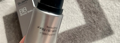 И снова мимо. Рассказ о том, как я целый год пыталась подружиться с BB кремом от Dr. Jart+ Rejuvenating Beauty Balm Silver Label SPF35