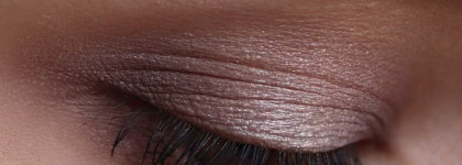 Essence All About Roses eyeshadow