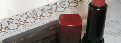 Kevyn Aucoin The Expert Lip Tint Enchantaberry