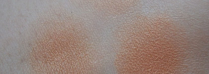 Тени Clarins Mono Couleur Single Eye Colour Long-Lasting в оттенке 11 Sweet Melon