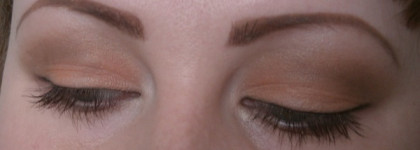 Тени Clarins Mono Couleur Single Eye Colour Long-Lasting в оттенке 11 Sweet Melon