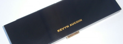 Kevyn Aucoin The Lip & Cheek Palette в оттенке Mauves