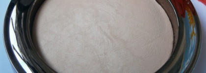Limoni -  Baked Powder №01, «Volume up» Volume mascara №04 brown, Lip Gloss №41 и №42